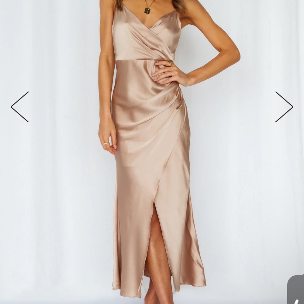 Hello molly FIND YOUR WAY TO ME MIDI DRESS